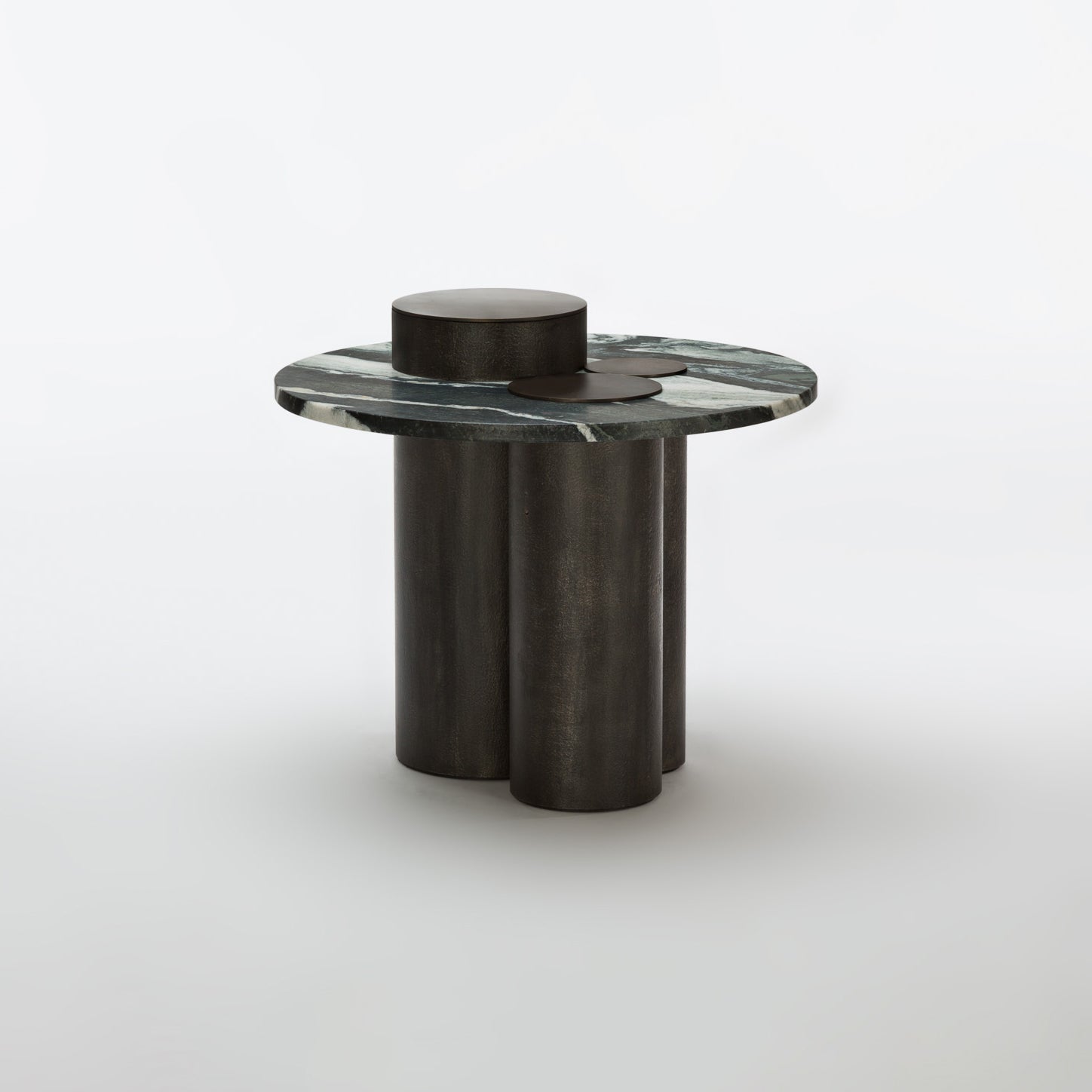 Fusion Round Side Table (3 legs)