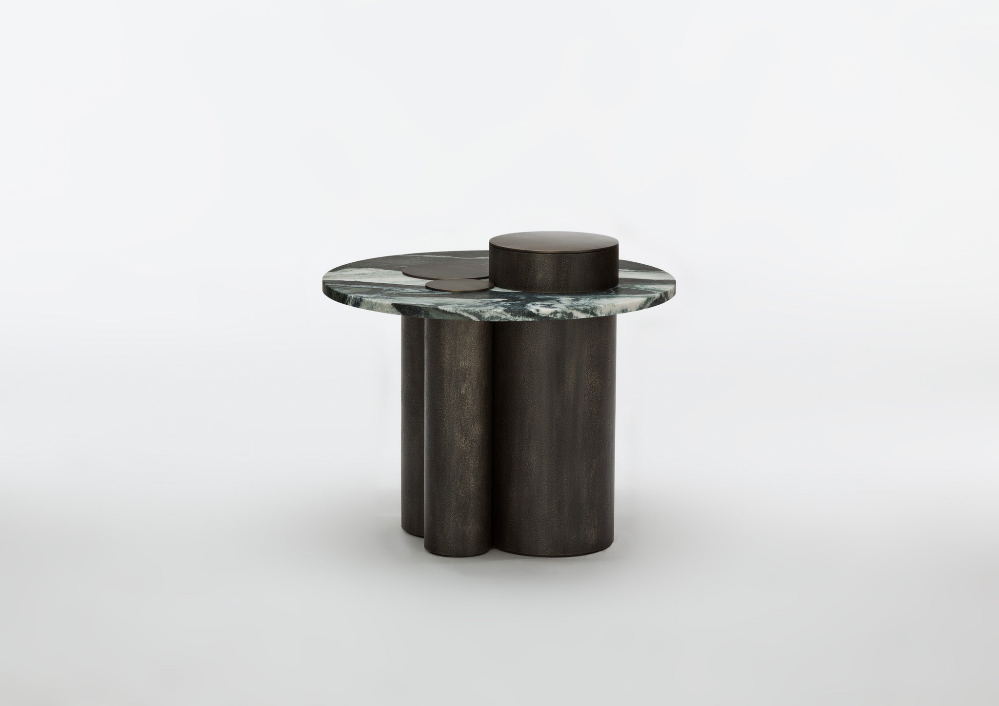 Fusion Round Side Table (3 legs)