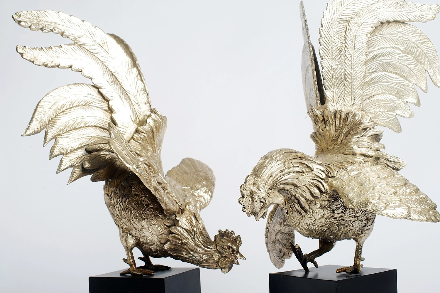 Gallus Sculpture (Set of 2)