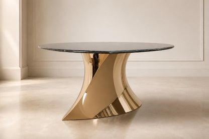 Geometra Dining Table