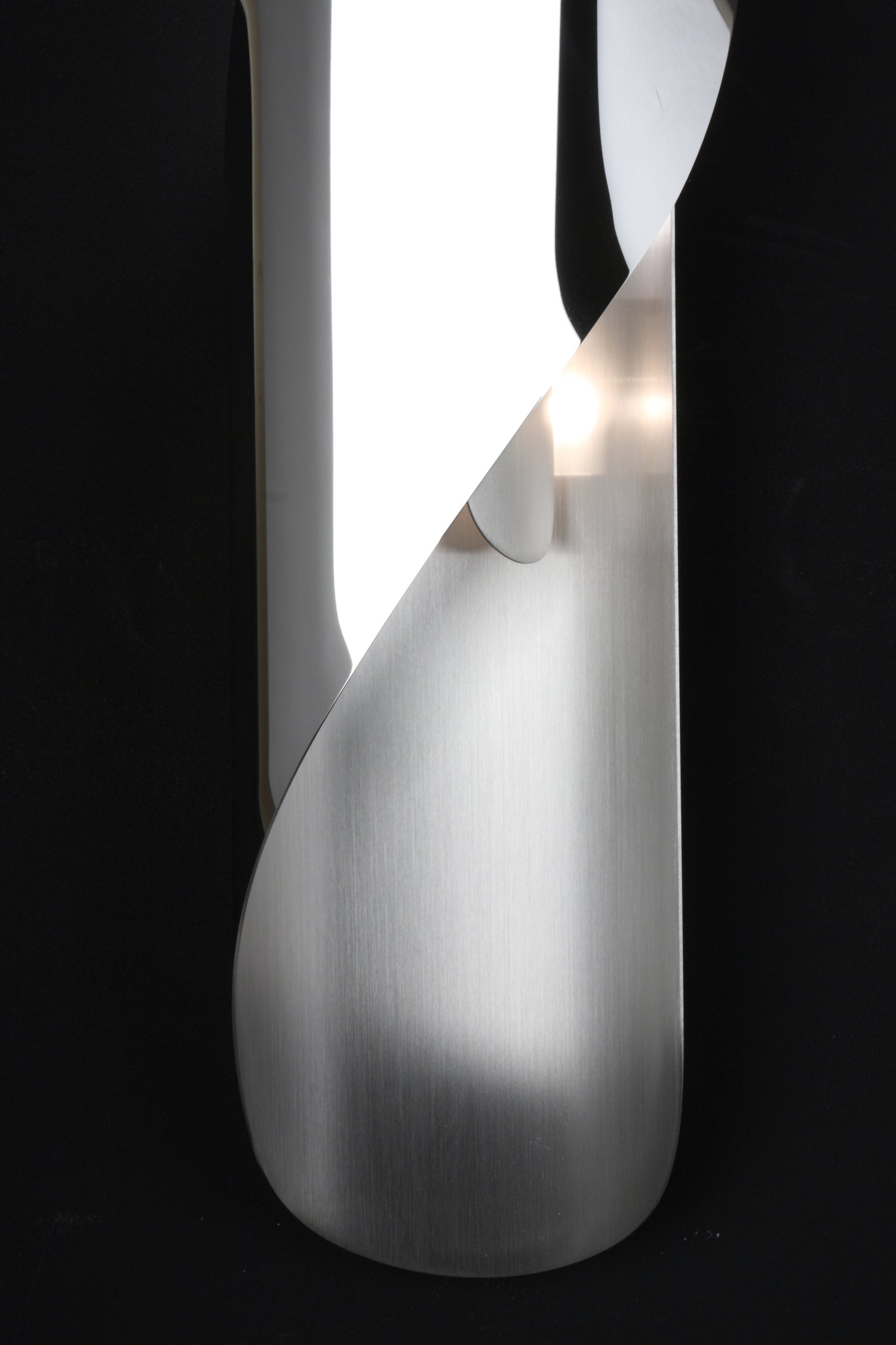 Izis Wall Light