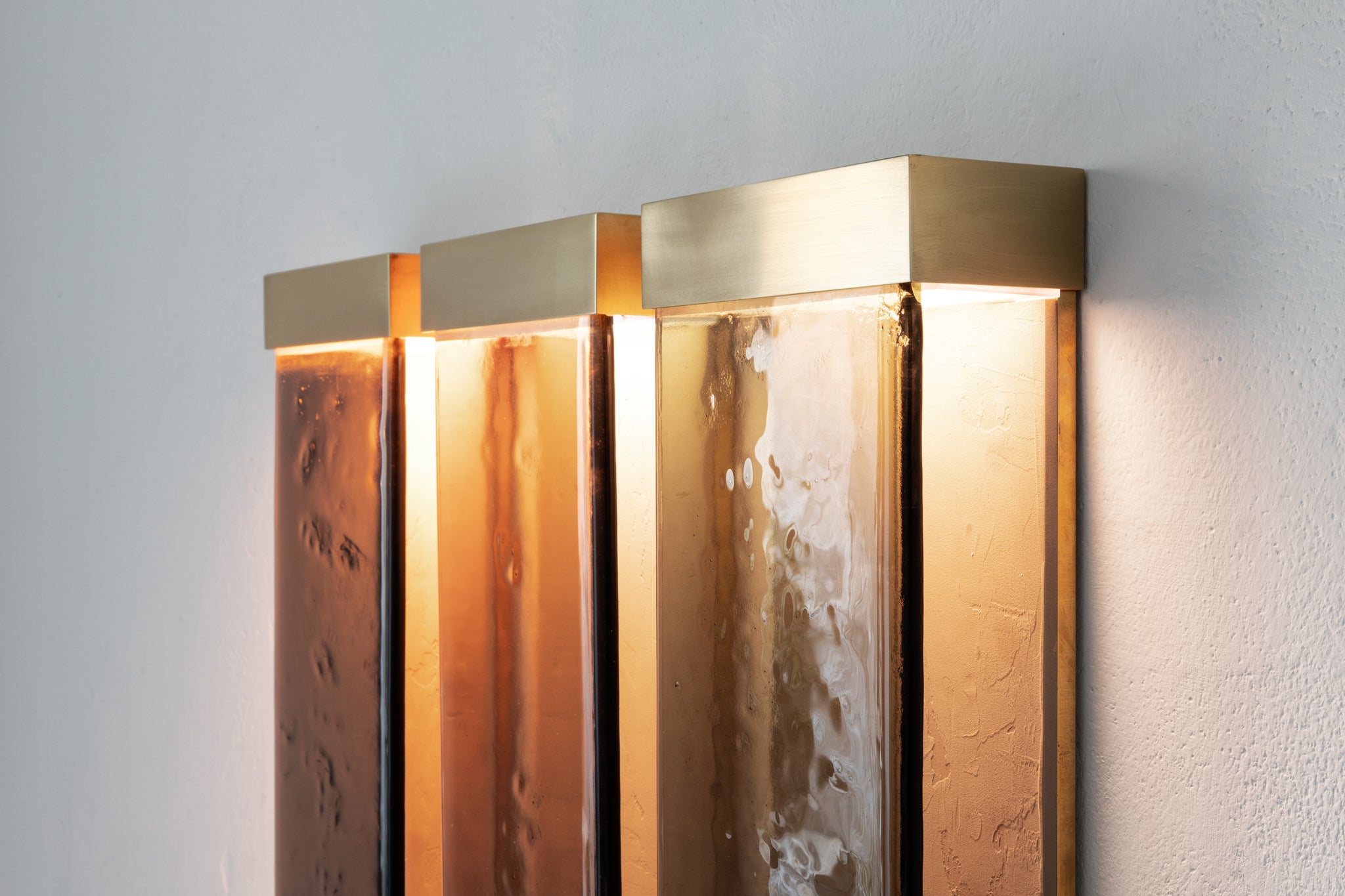 Jud Wall Lamp