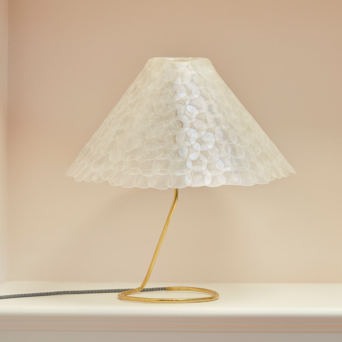 LOA Table Lamp