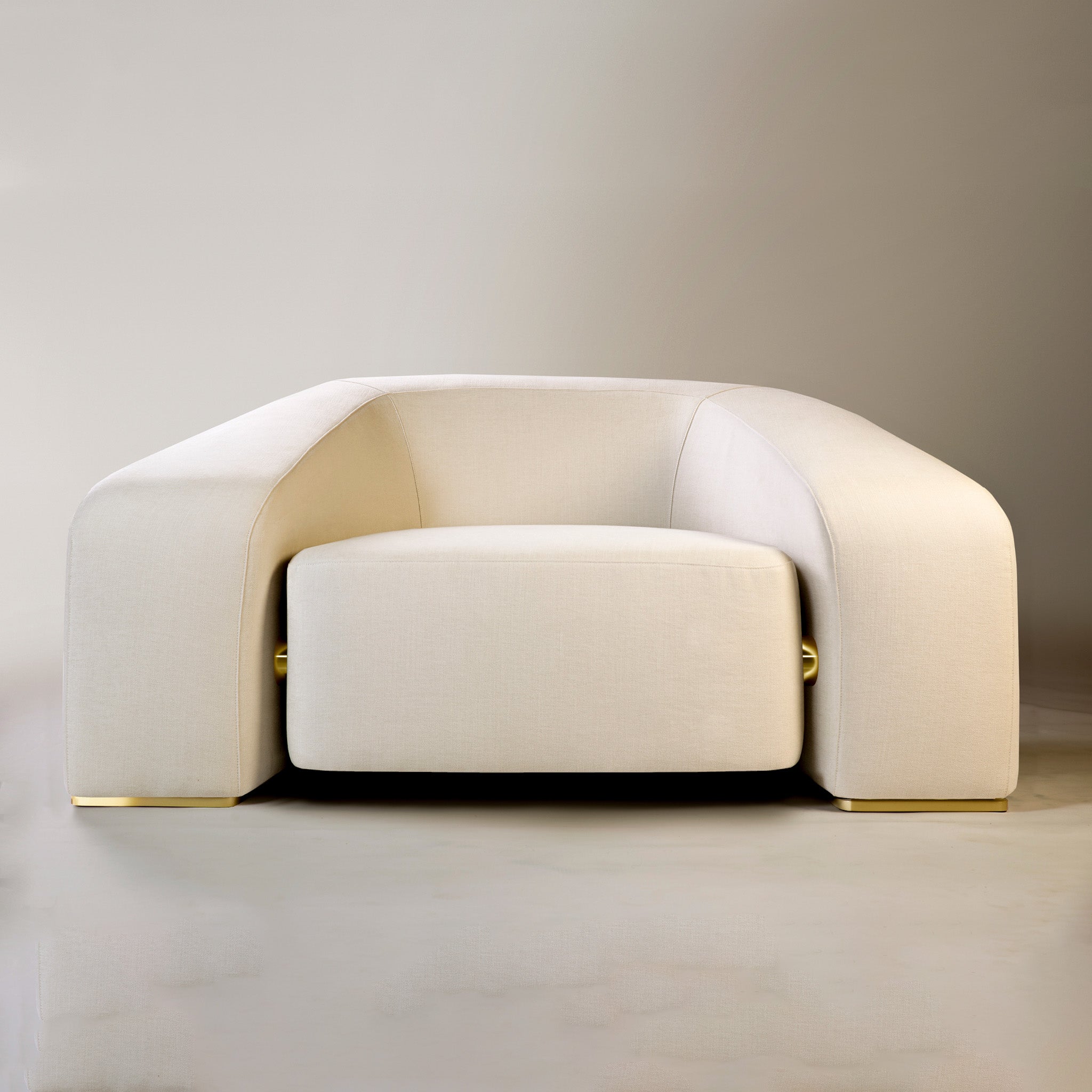 LS06 Armchair