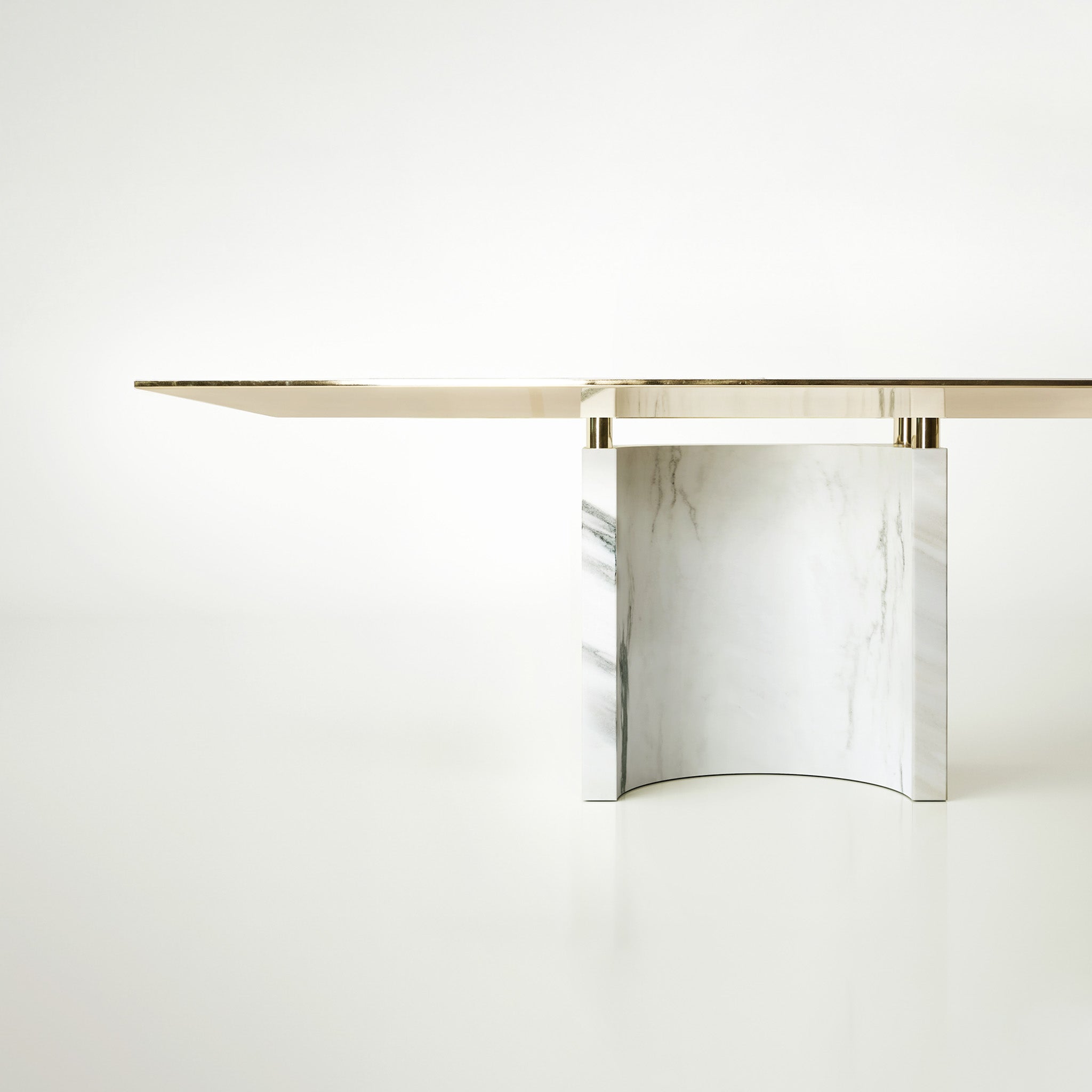 LS12b Dining Table