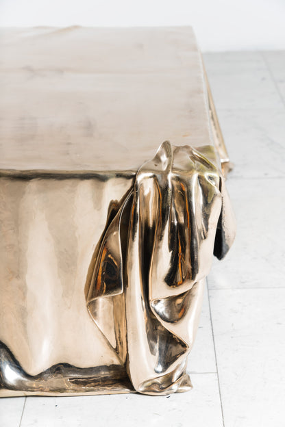Levitaz Coffee Table