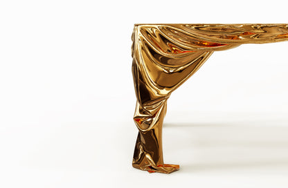Levitaz Dining Table