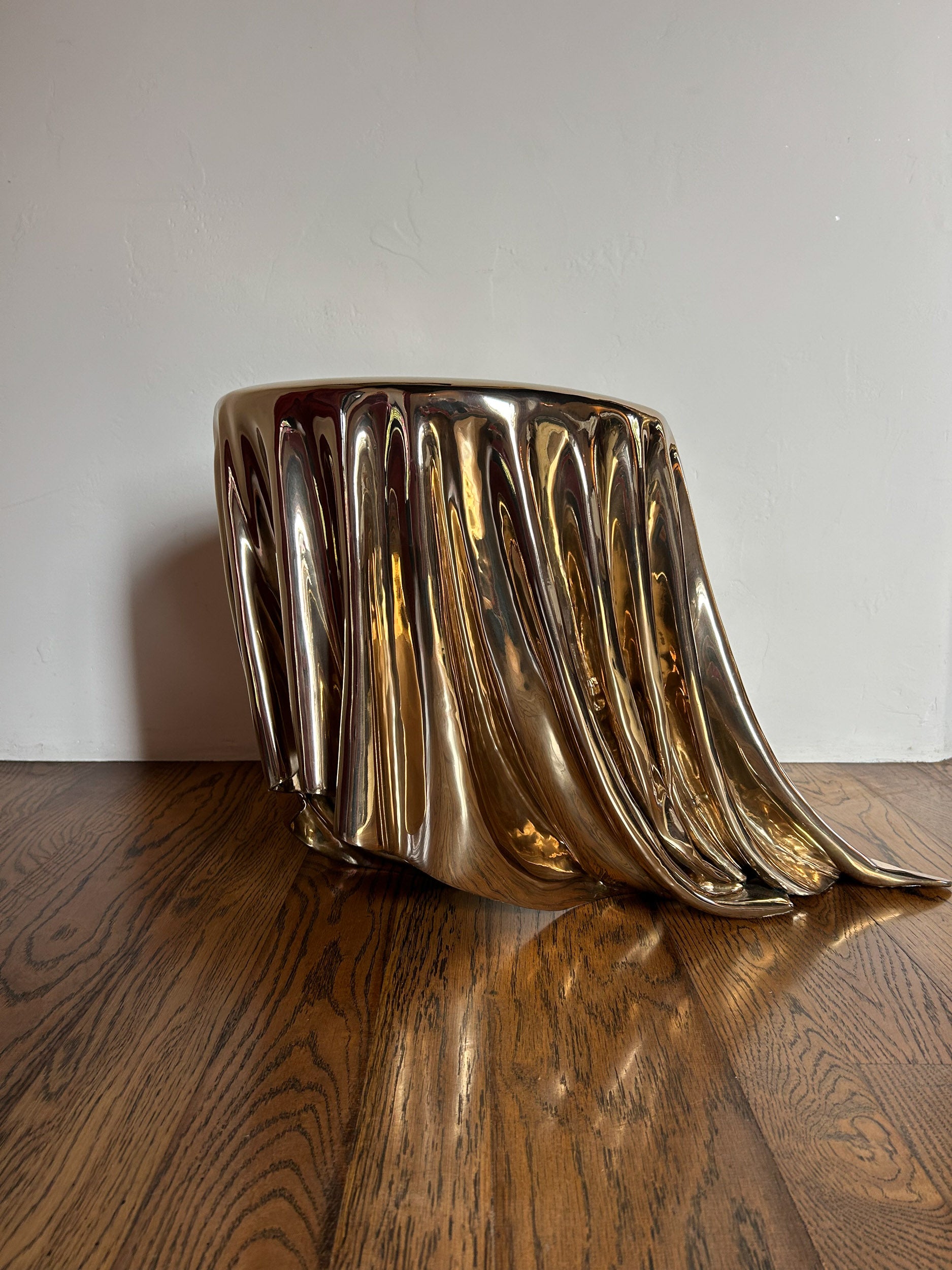 Levitaz Side Table