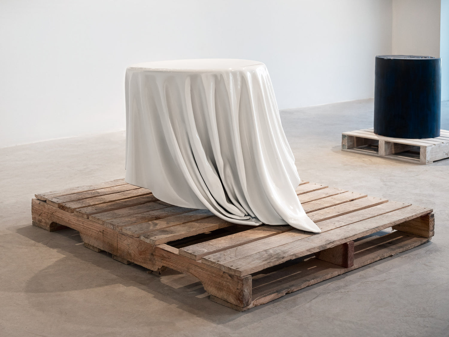 Levitaz Side Table