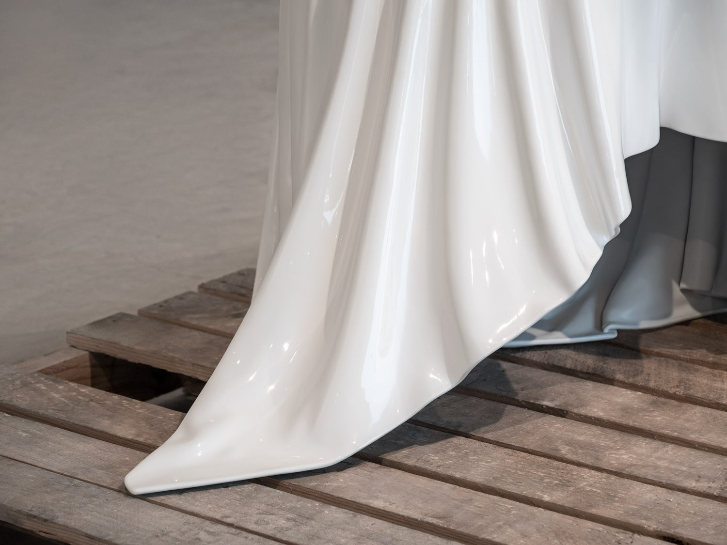Levitaz Side Table