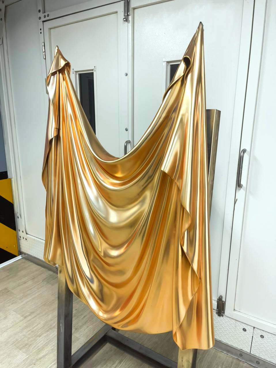 Levitaz Wall Panel