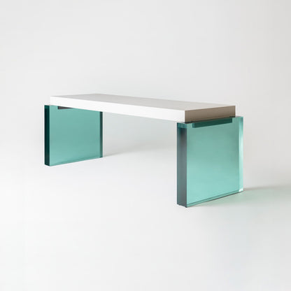 Lewit Bench