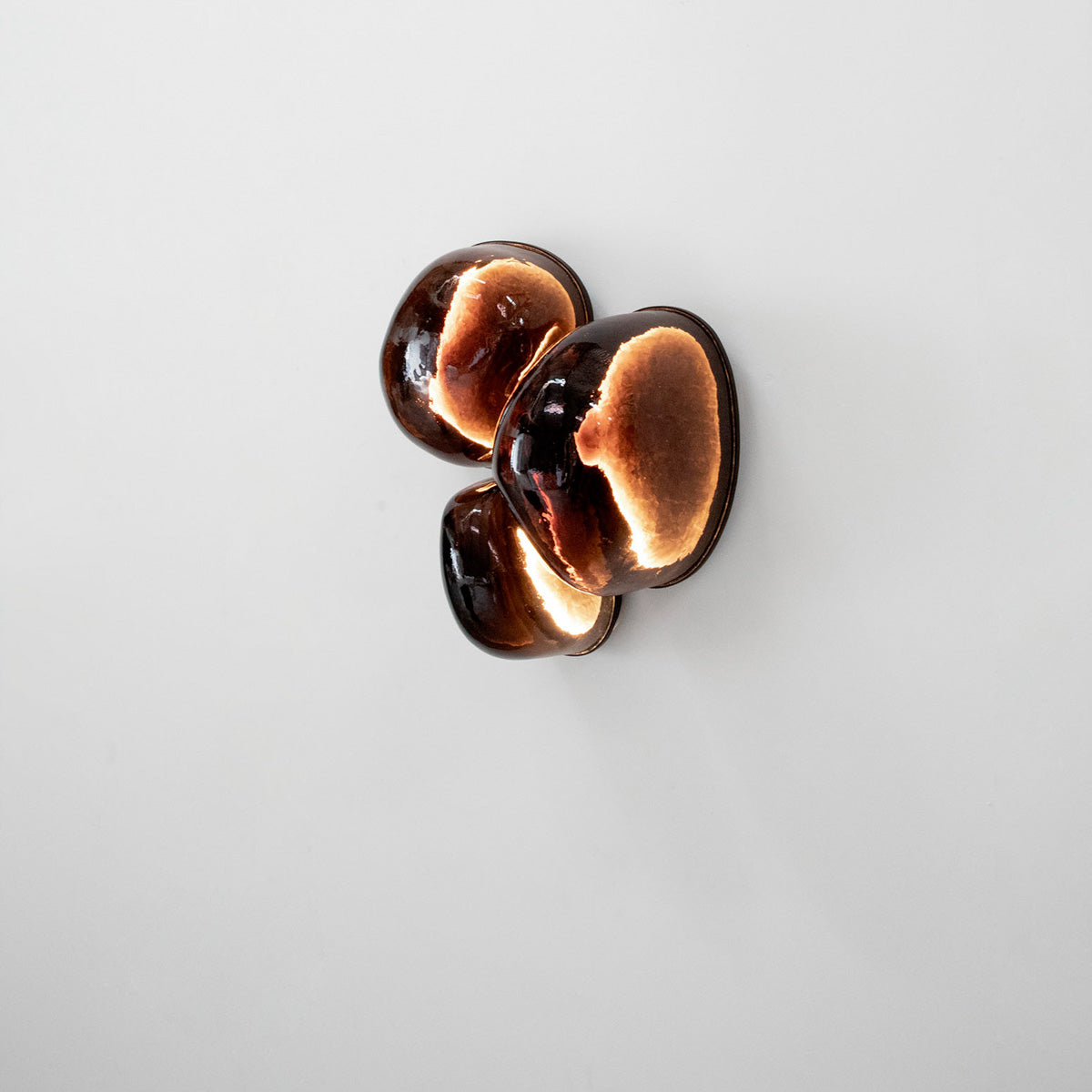 Magma Small Brown
