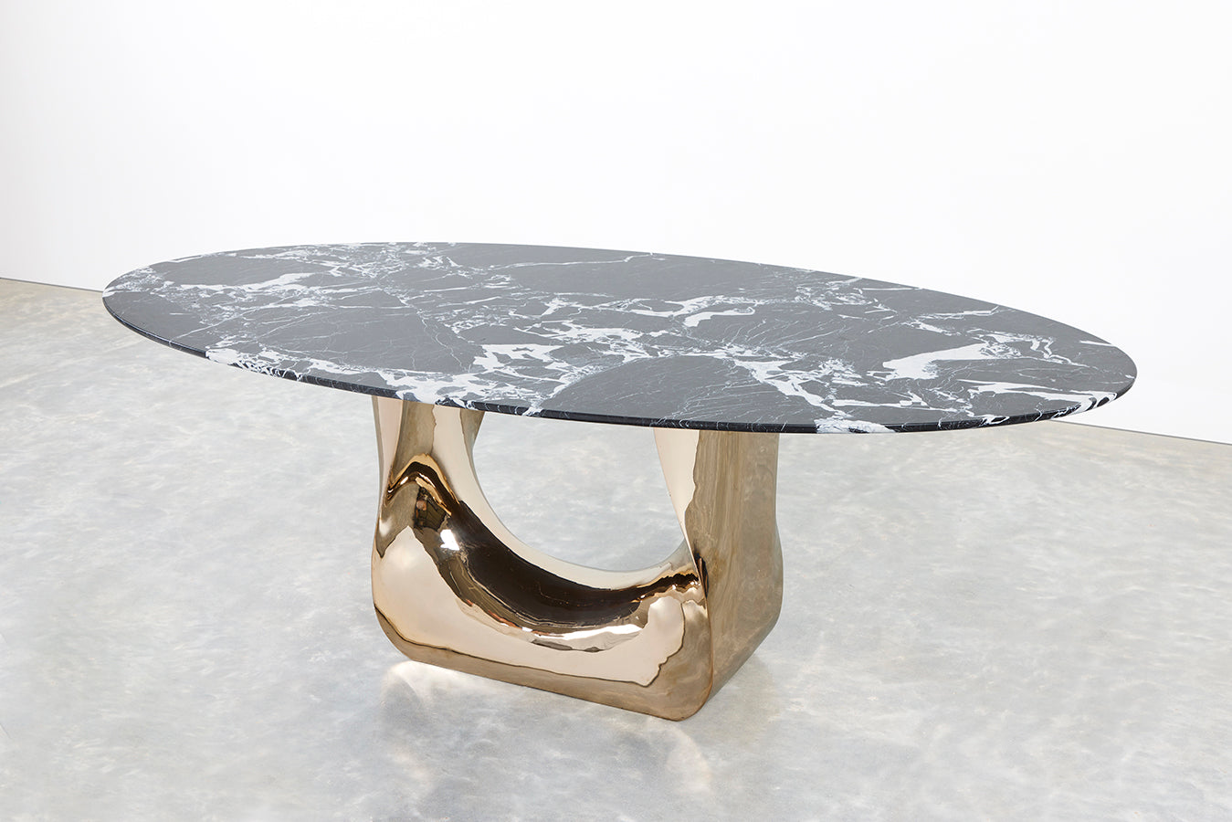 Maverick Dining Table