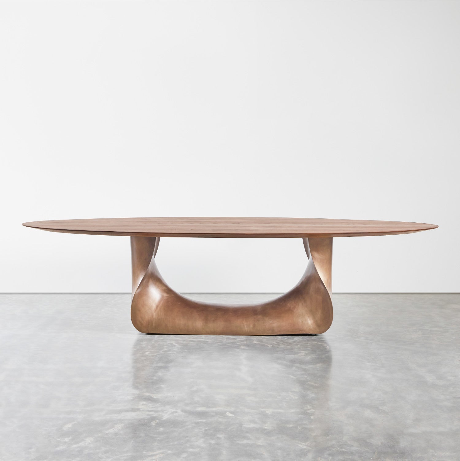 Maverick Grand Dining Table