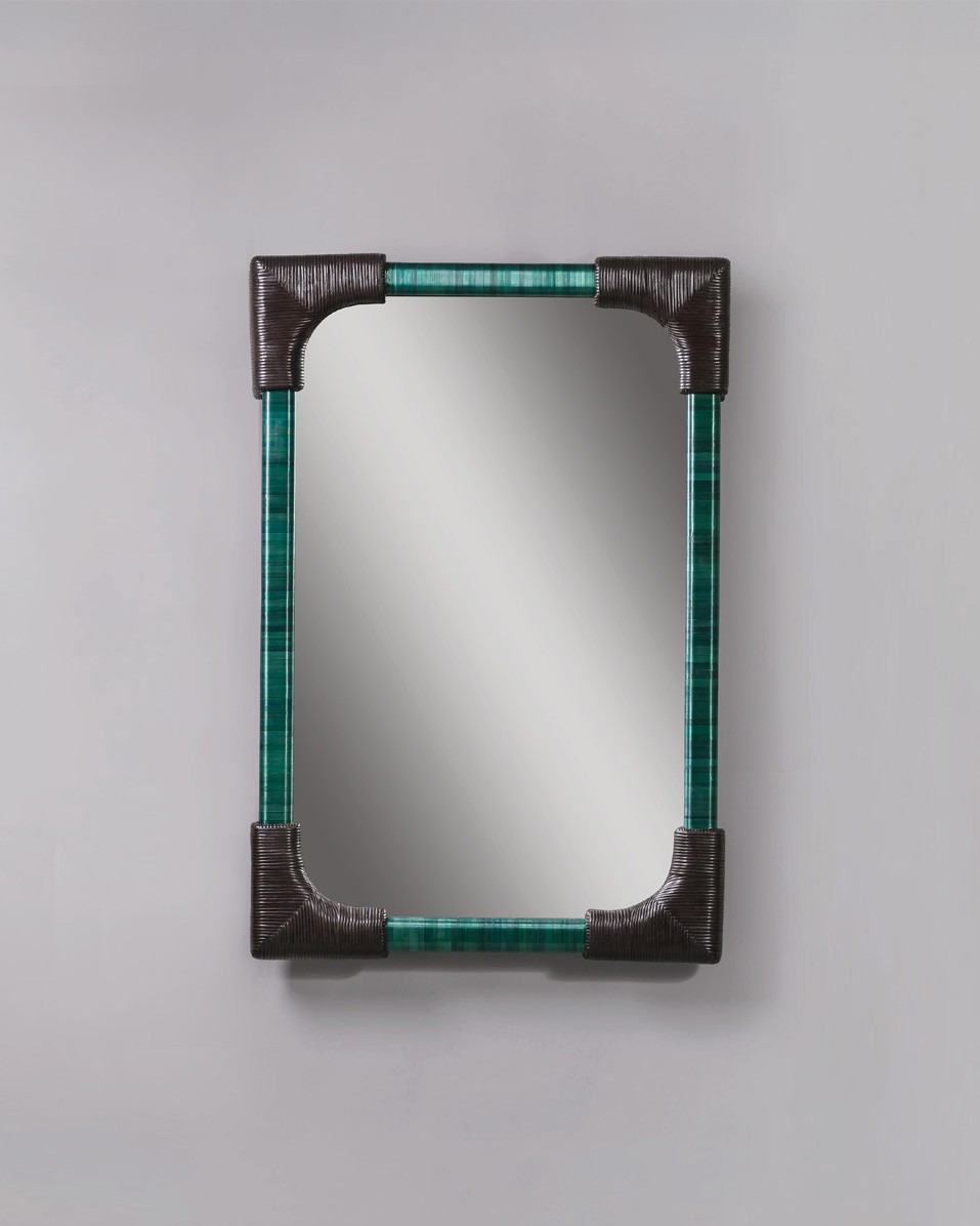 Maya Mirror