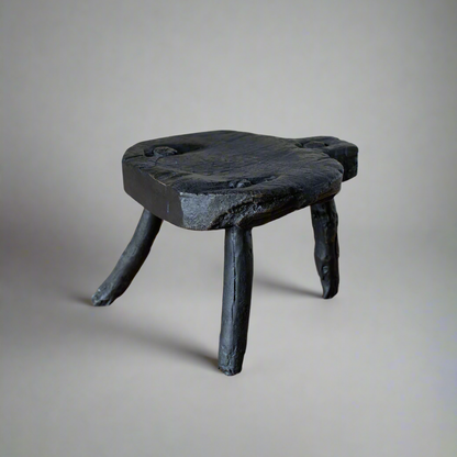 Memoria Stool 