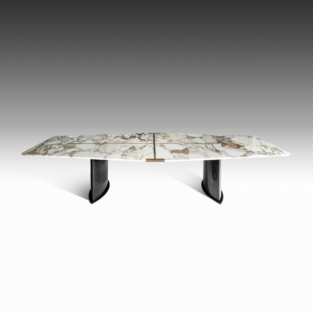 Morpheus Dining Table