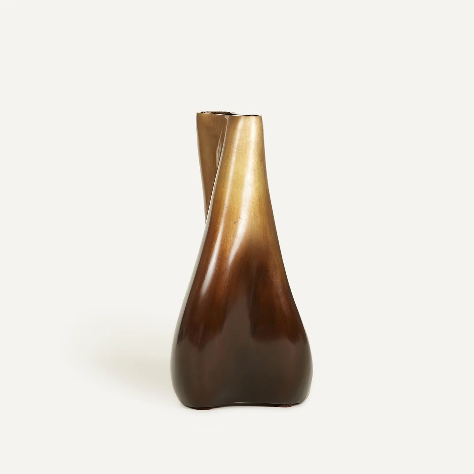 Nashi Vase