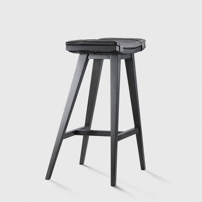 Neo Bar Stool