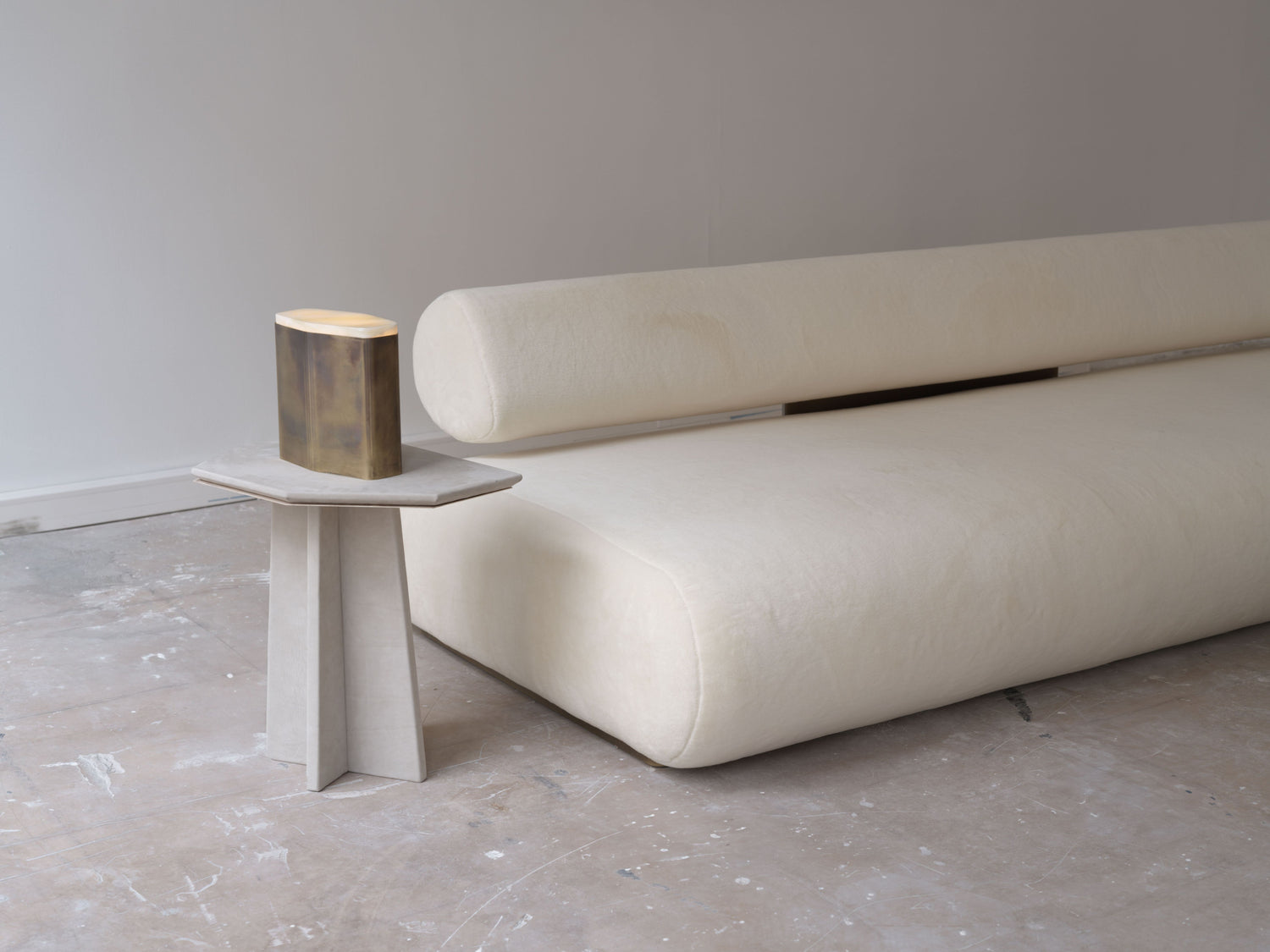 Obelisk Brass Mini Table Lamp