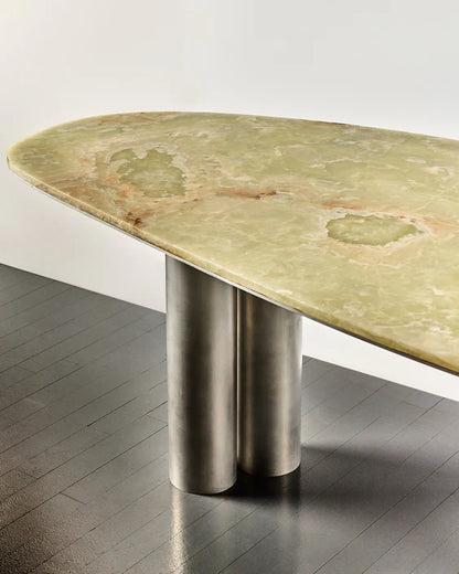 Oni Desk