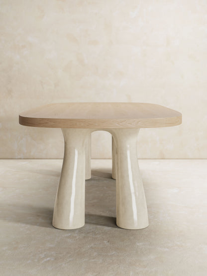 Pampa Dining Table