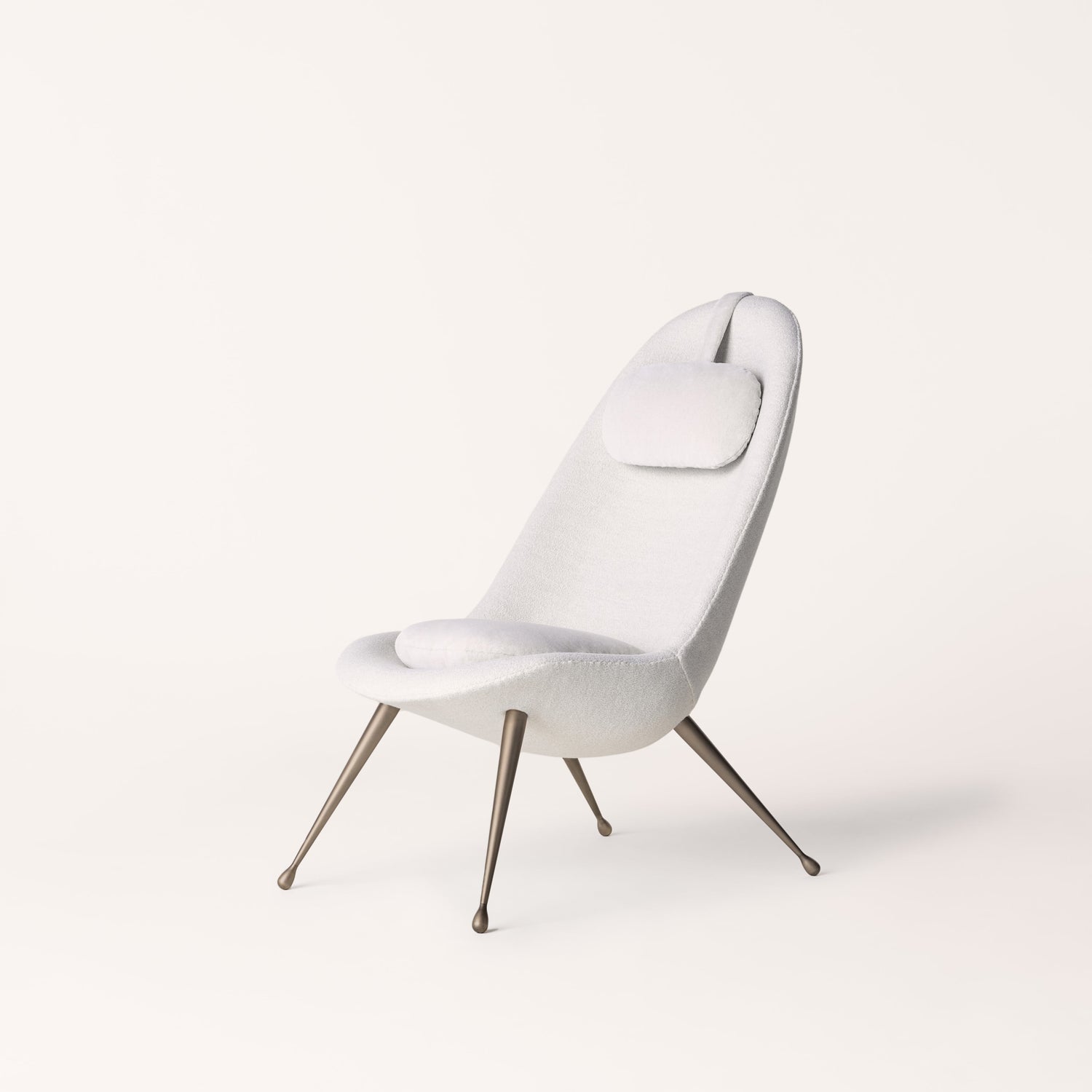 Pause Lounge Chair