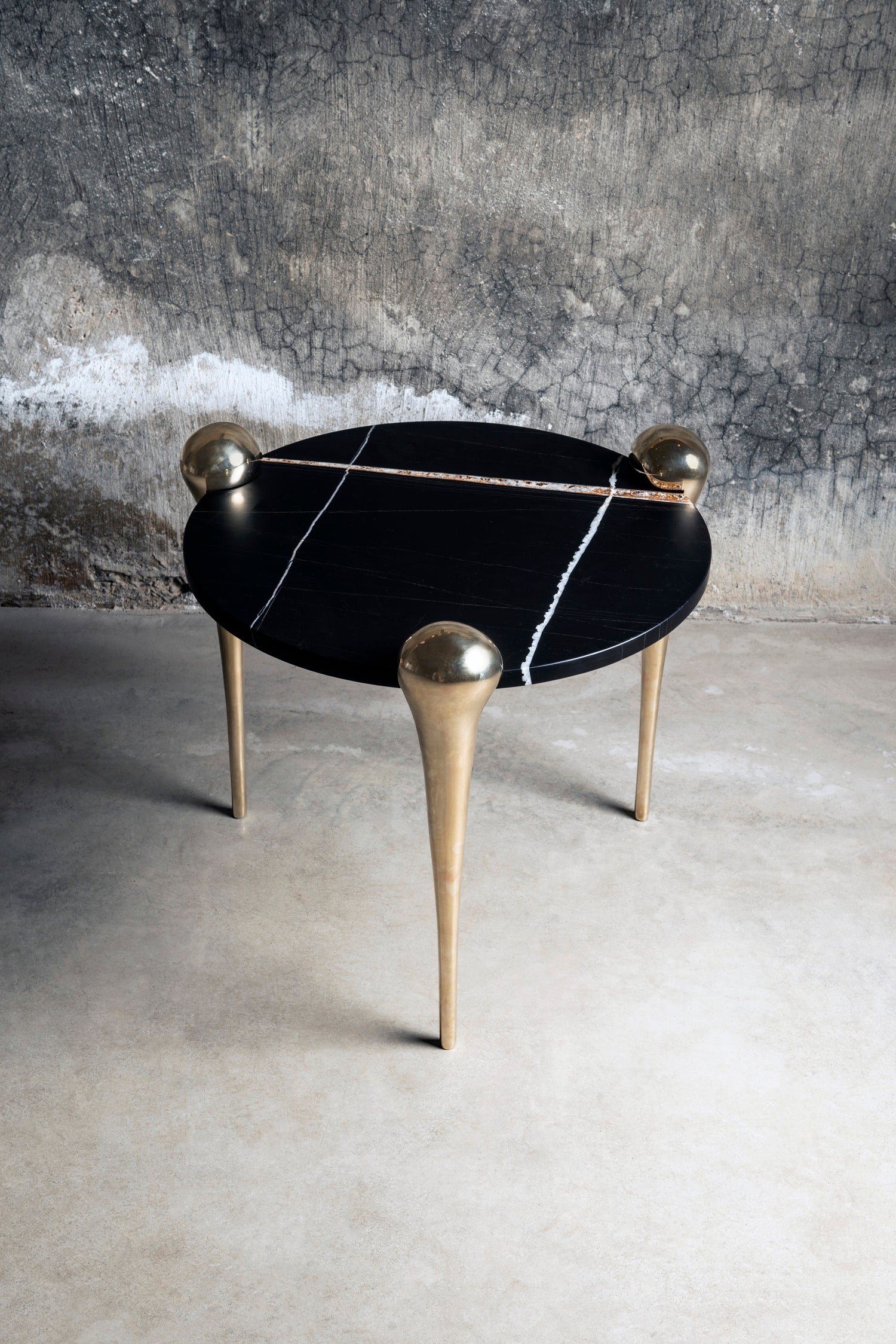 Petra Side Table