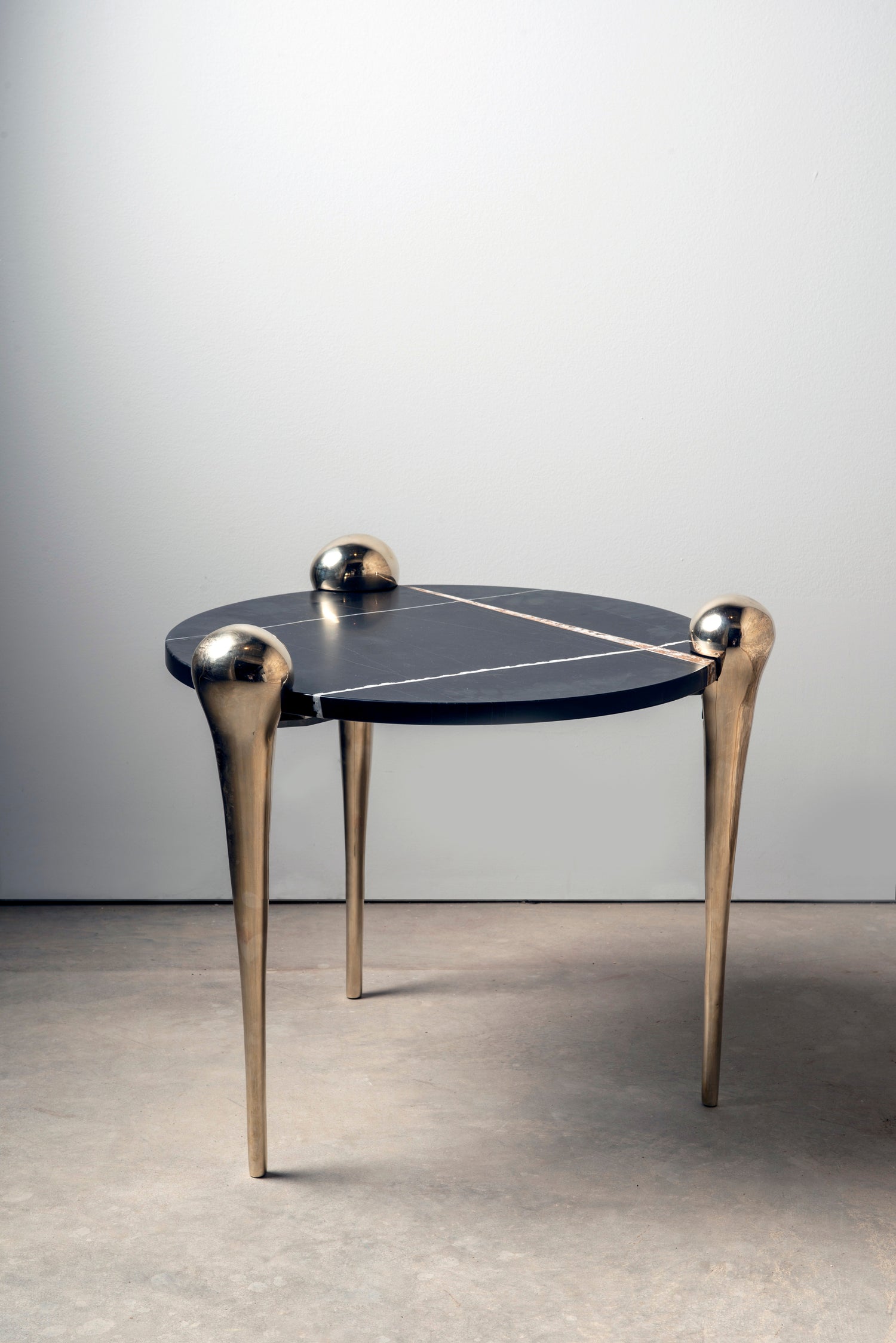 Petra Side Table