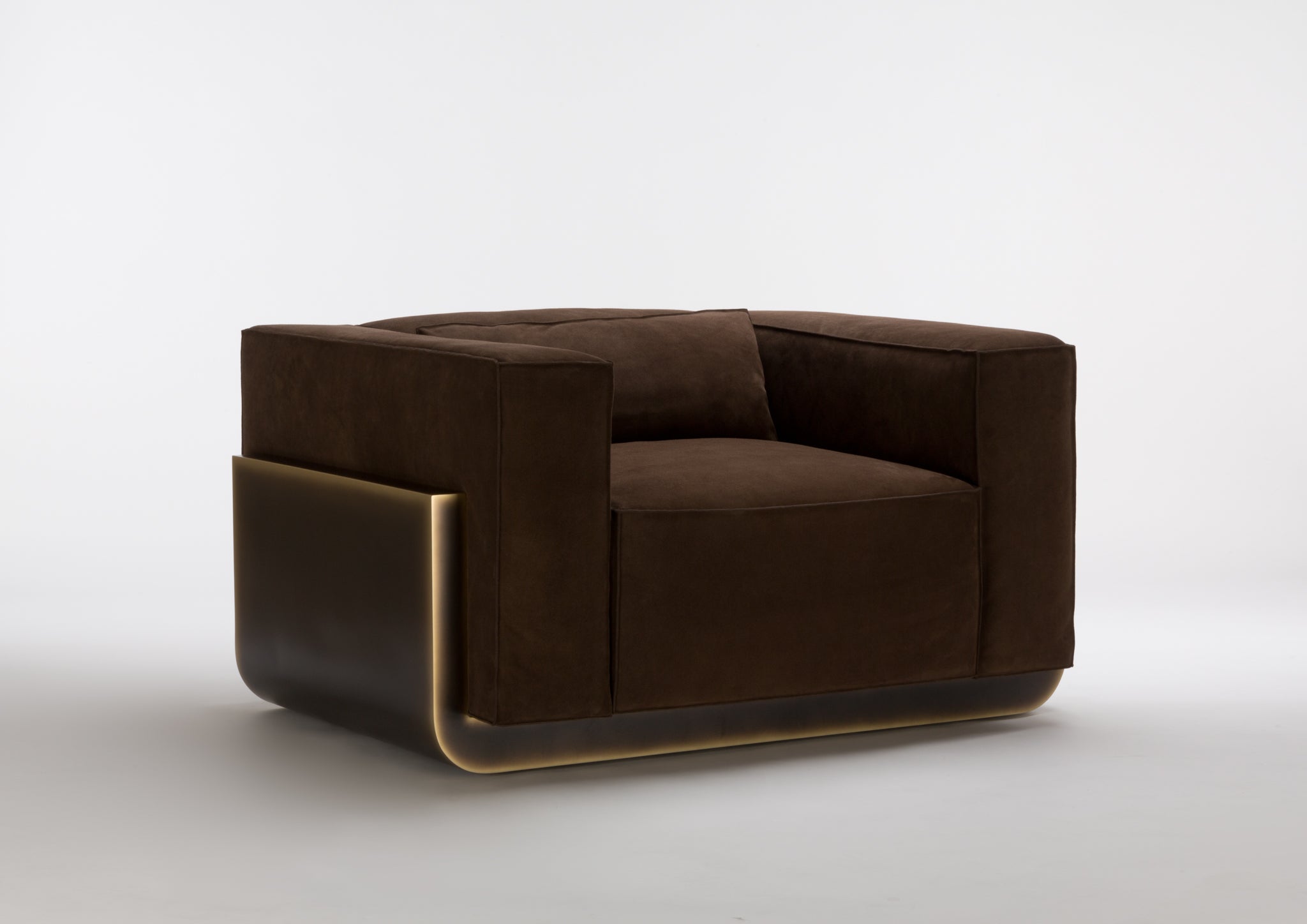 Rebelle Armchair