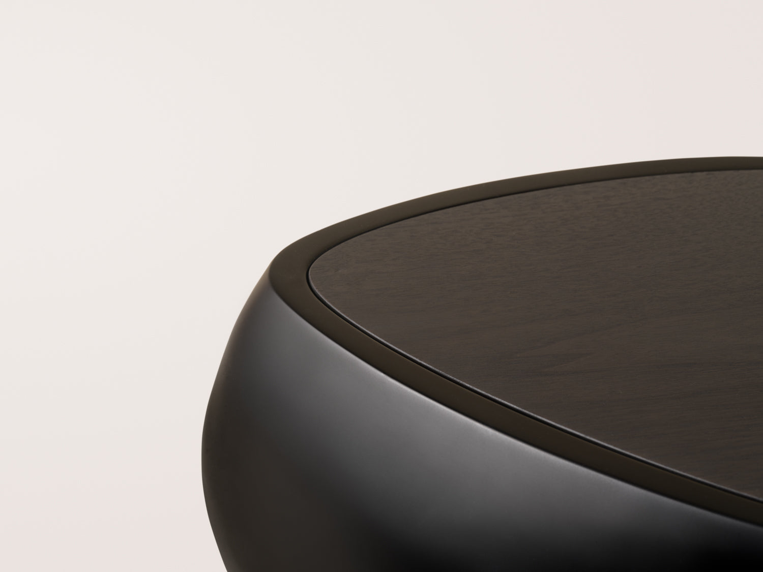 River Side Table Black
