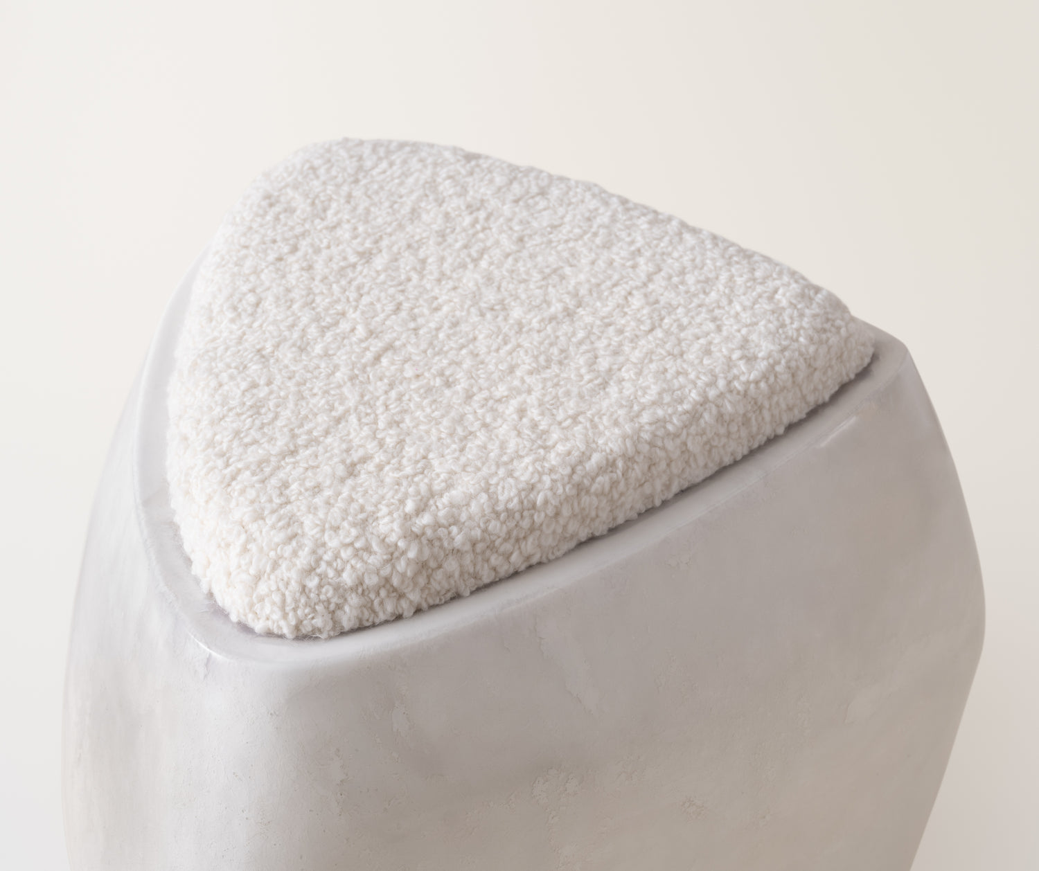 River Stool Cream