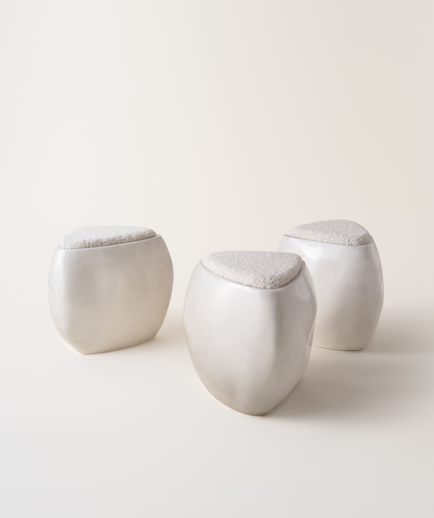 River Stool Cream