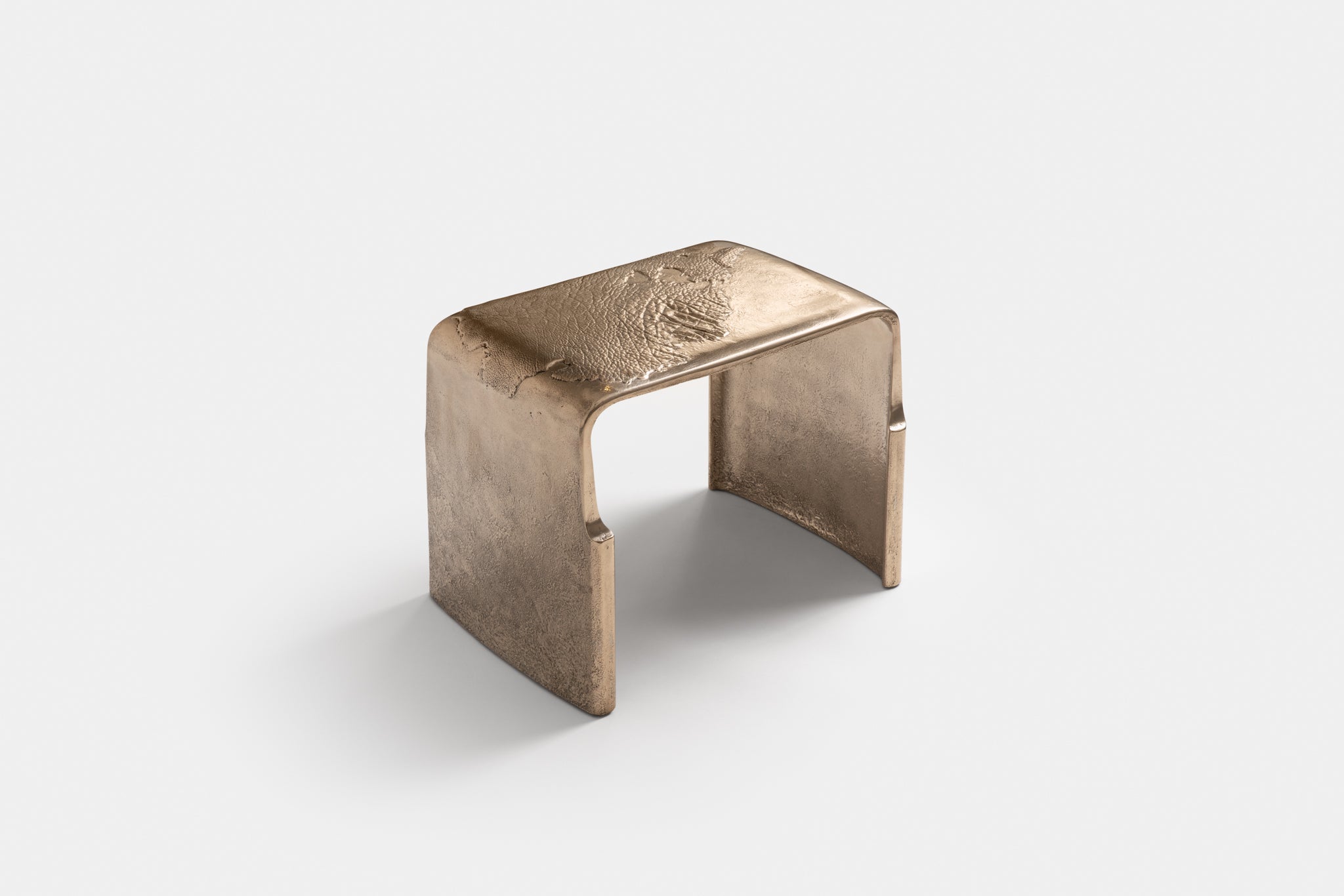 Scimitar Stool