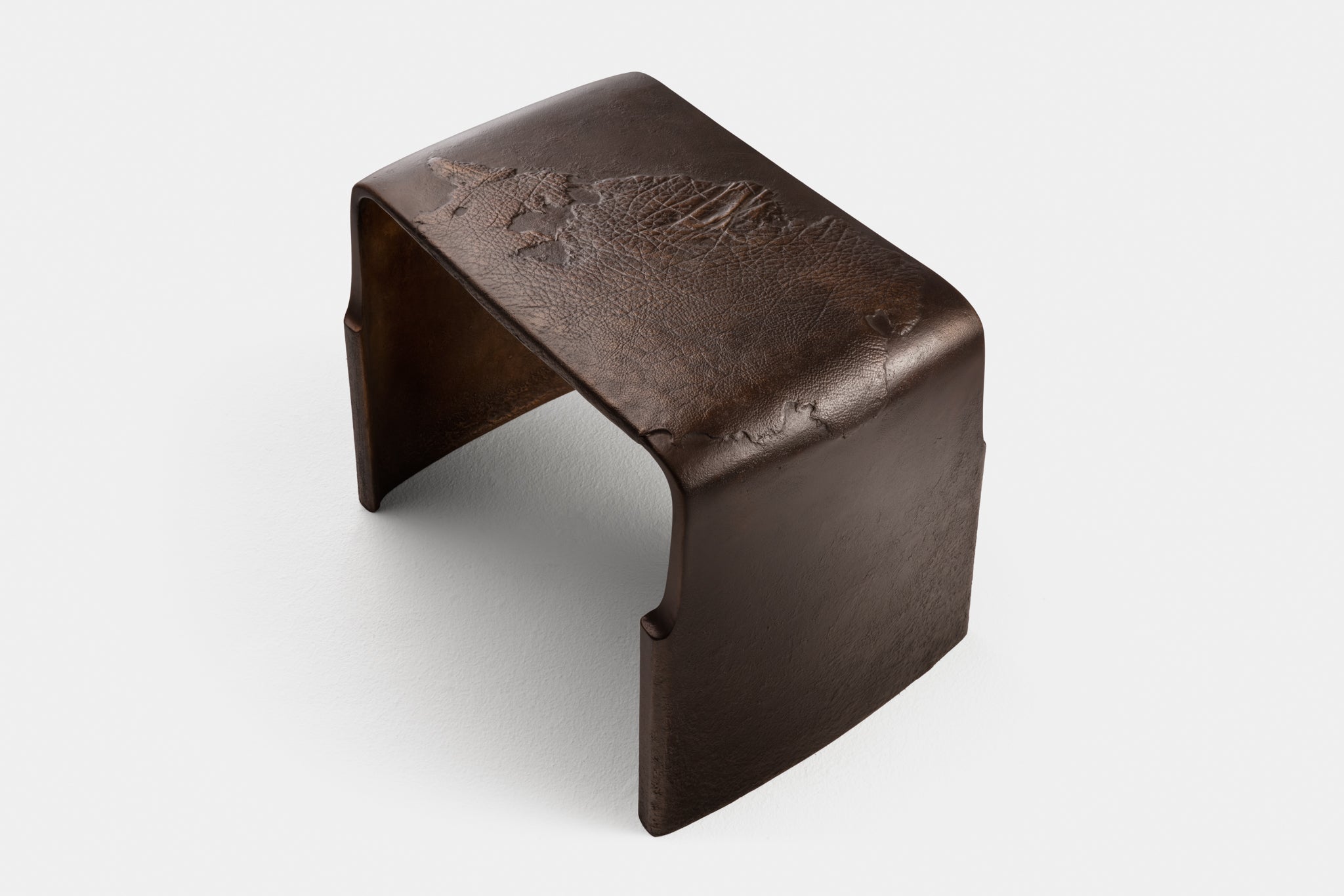 Scimitar Stool