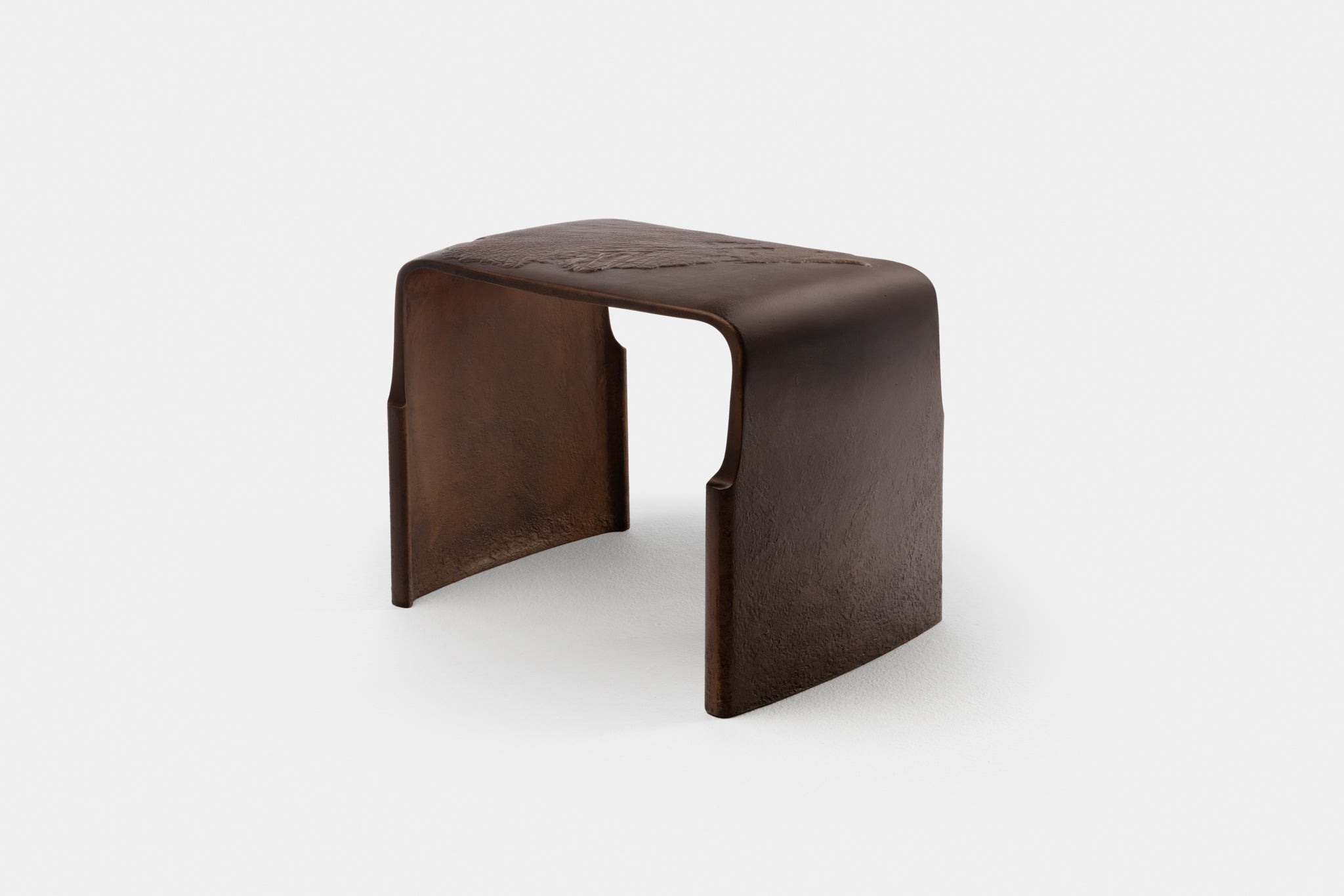 Scimitar Stool