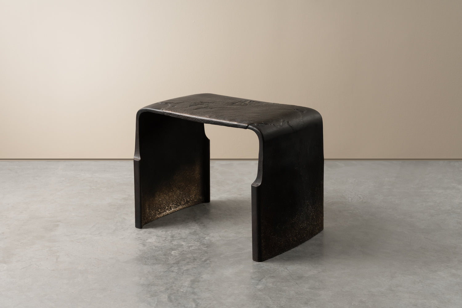 Scimitar Stool