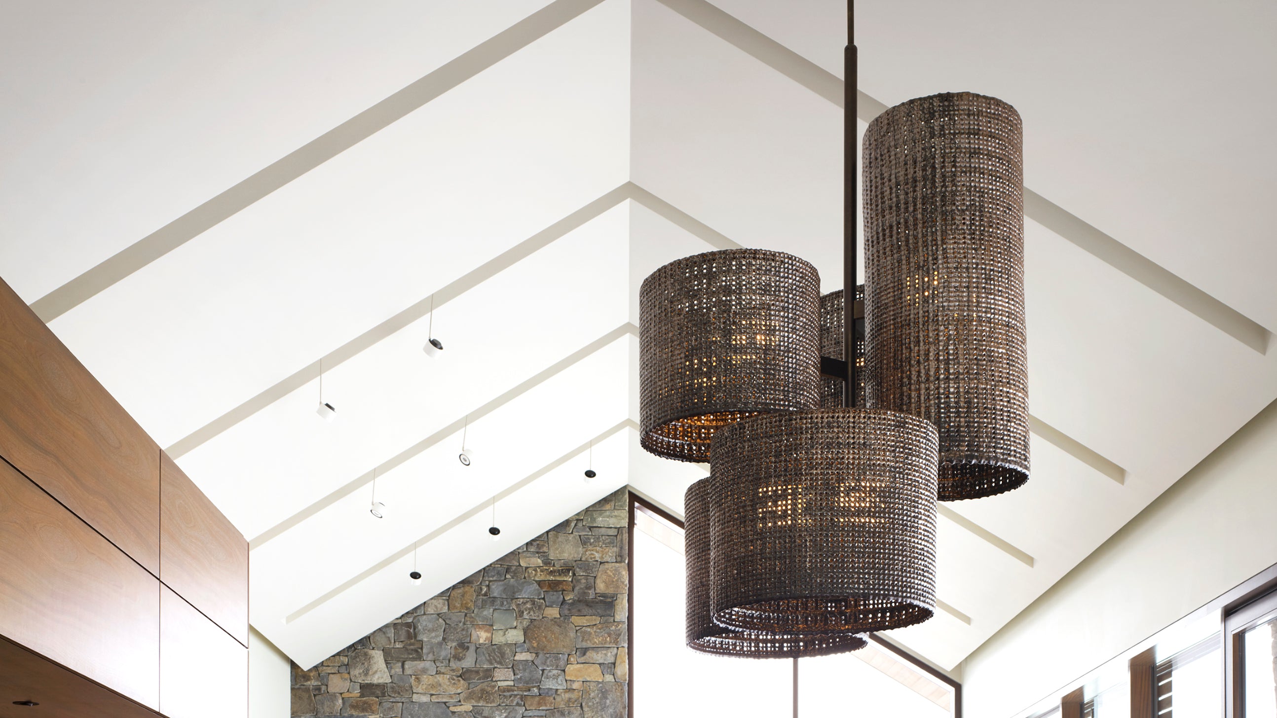 Lopez Chandelier (x5) 44x60x55 MC/BR