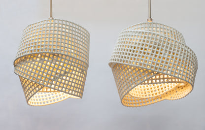 Mobius 20×20 (pair) WW/Silver