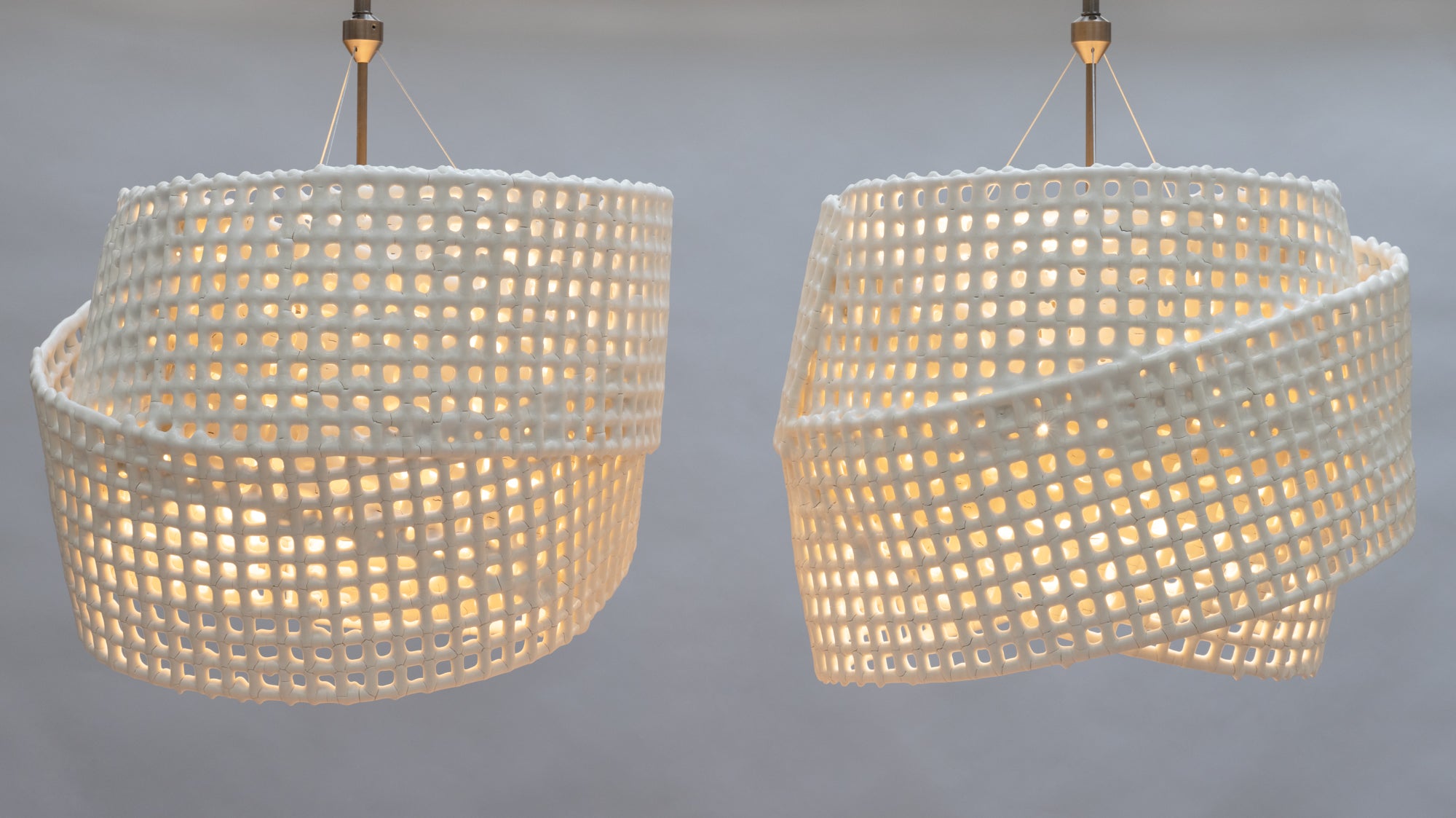 Mobius 22×18 (Pair) WW/SP