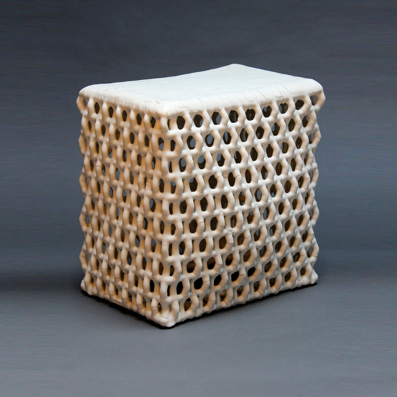 Rhombus Table 13x19x20 WW