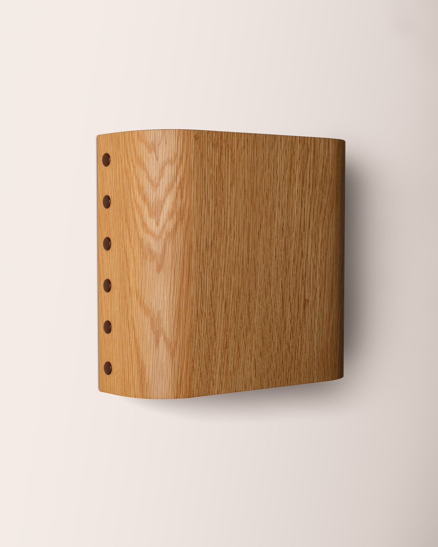 Stud Sconce Curved 1