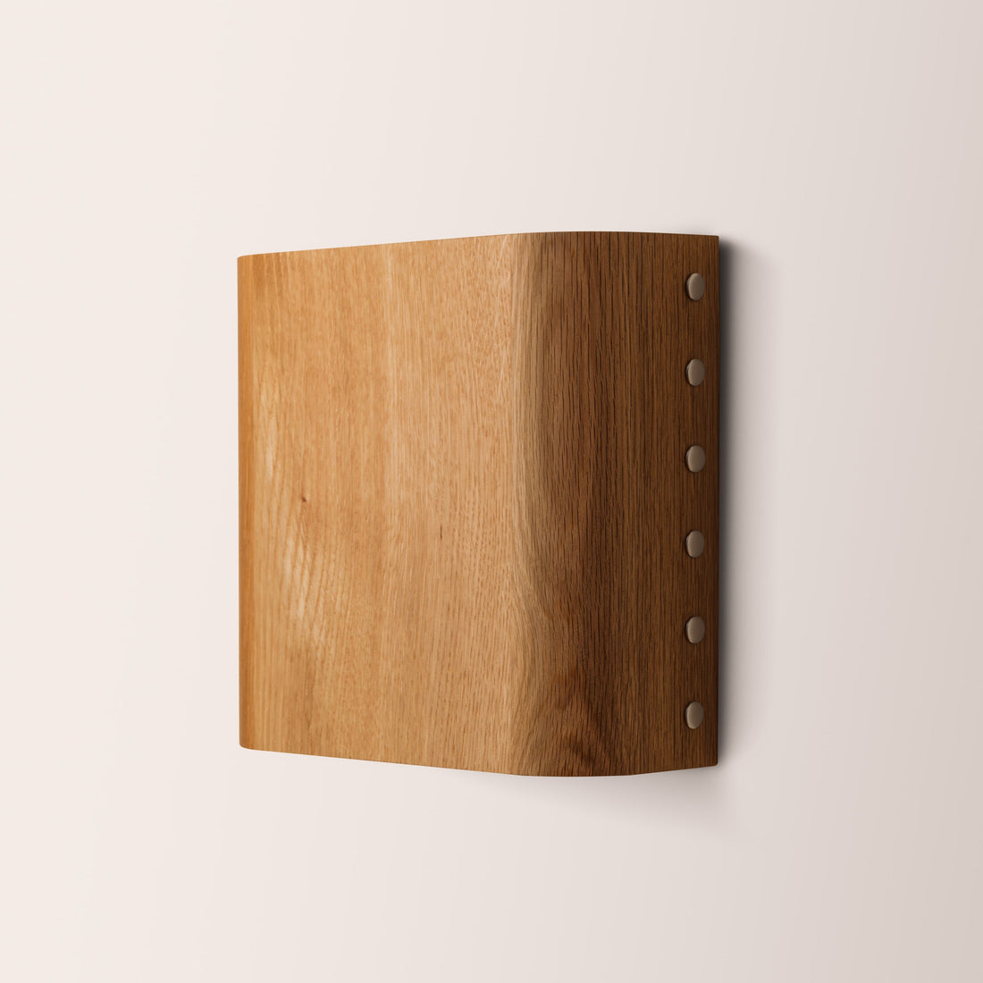 Stud Sconce Curved 1