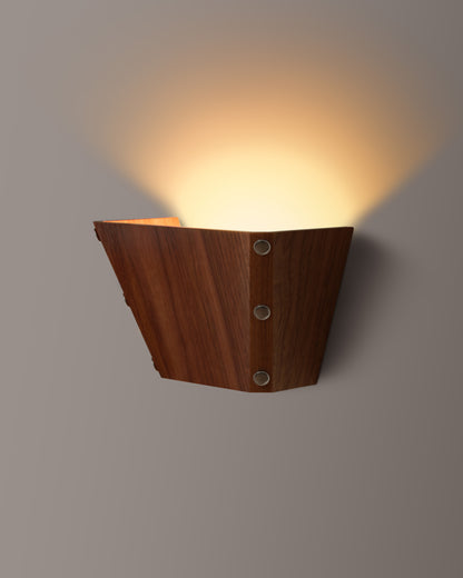 Stud Sconce Pyramid 1 Small