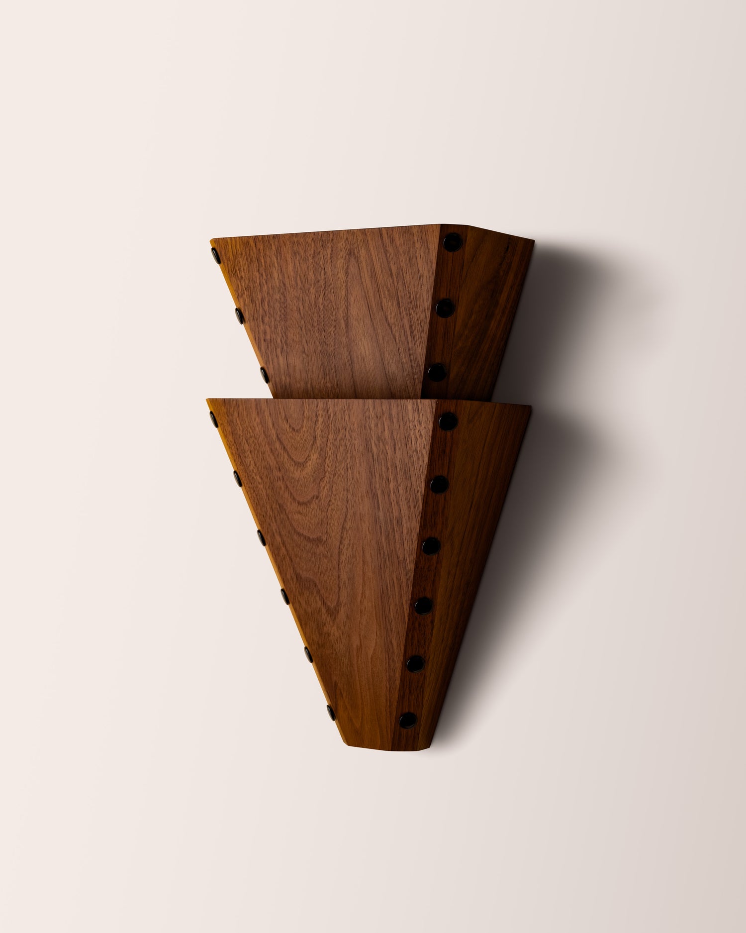 Stud Sconce Pyramid 2