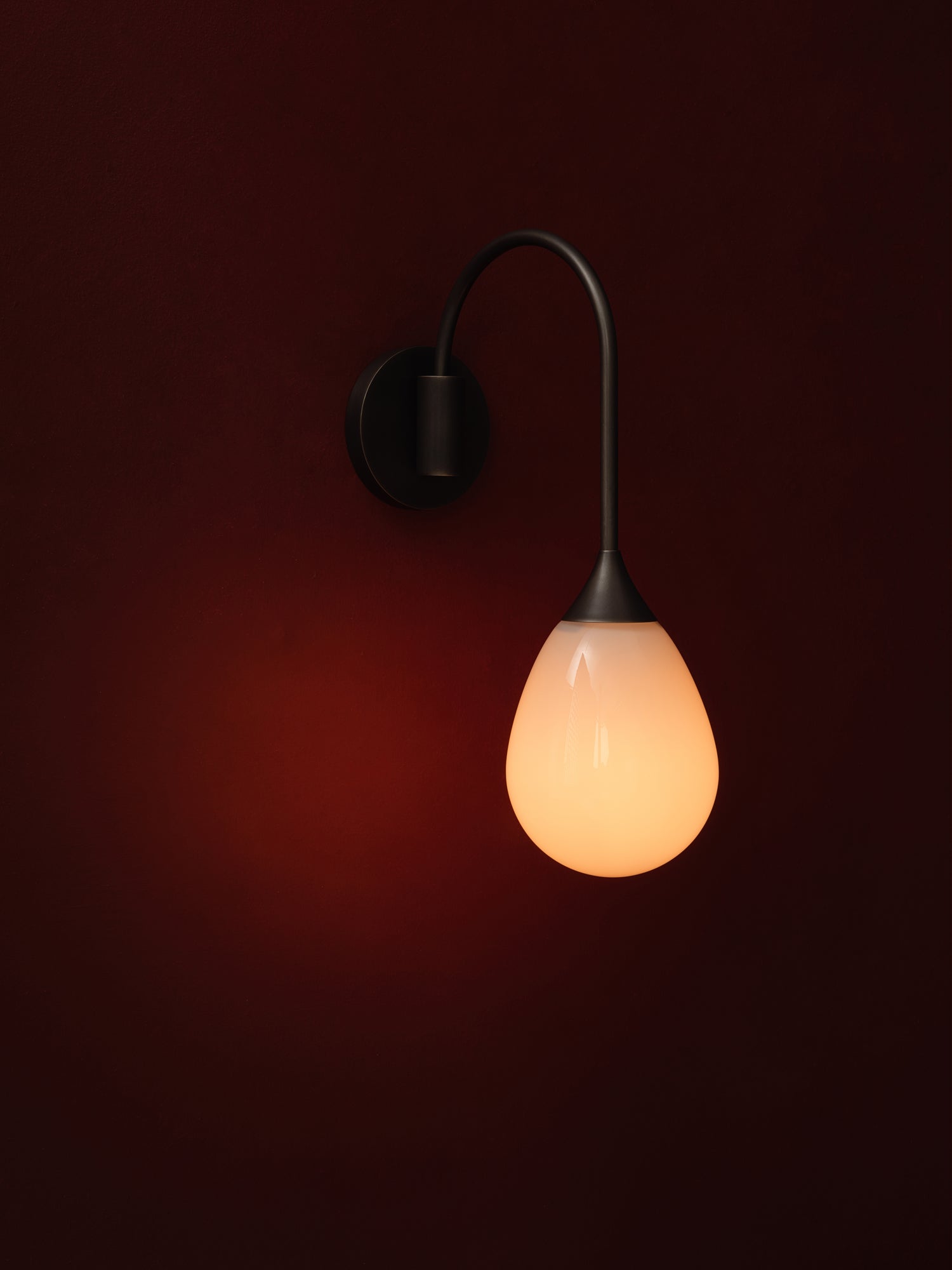 Teardrop Sconce