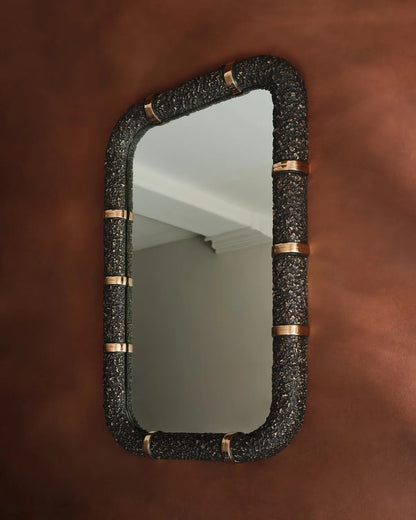 Ayla Mirror