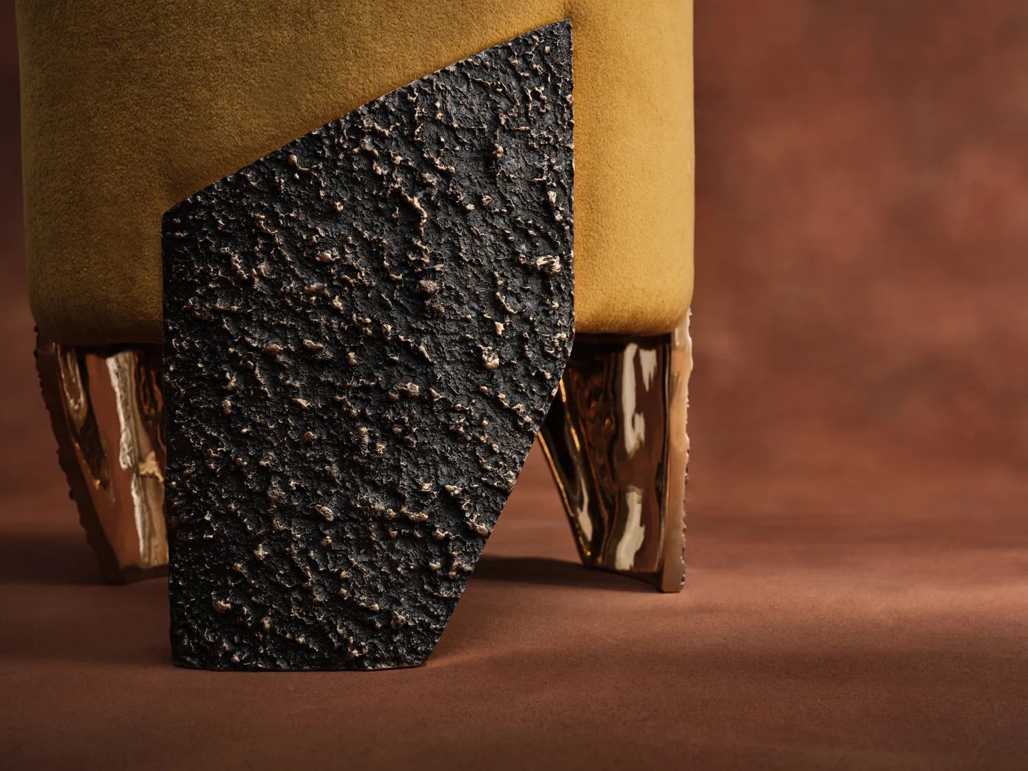 Gaspar Stool