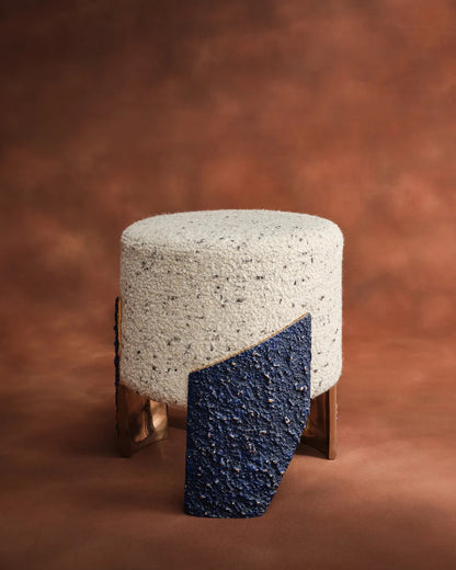 Gaspar Stool